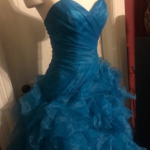 Prom dress Gorgeous turquoise  size: 2 - Picture 3 of 16